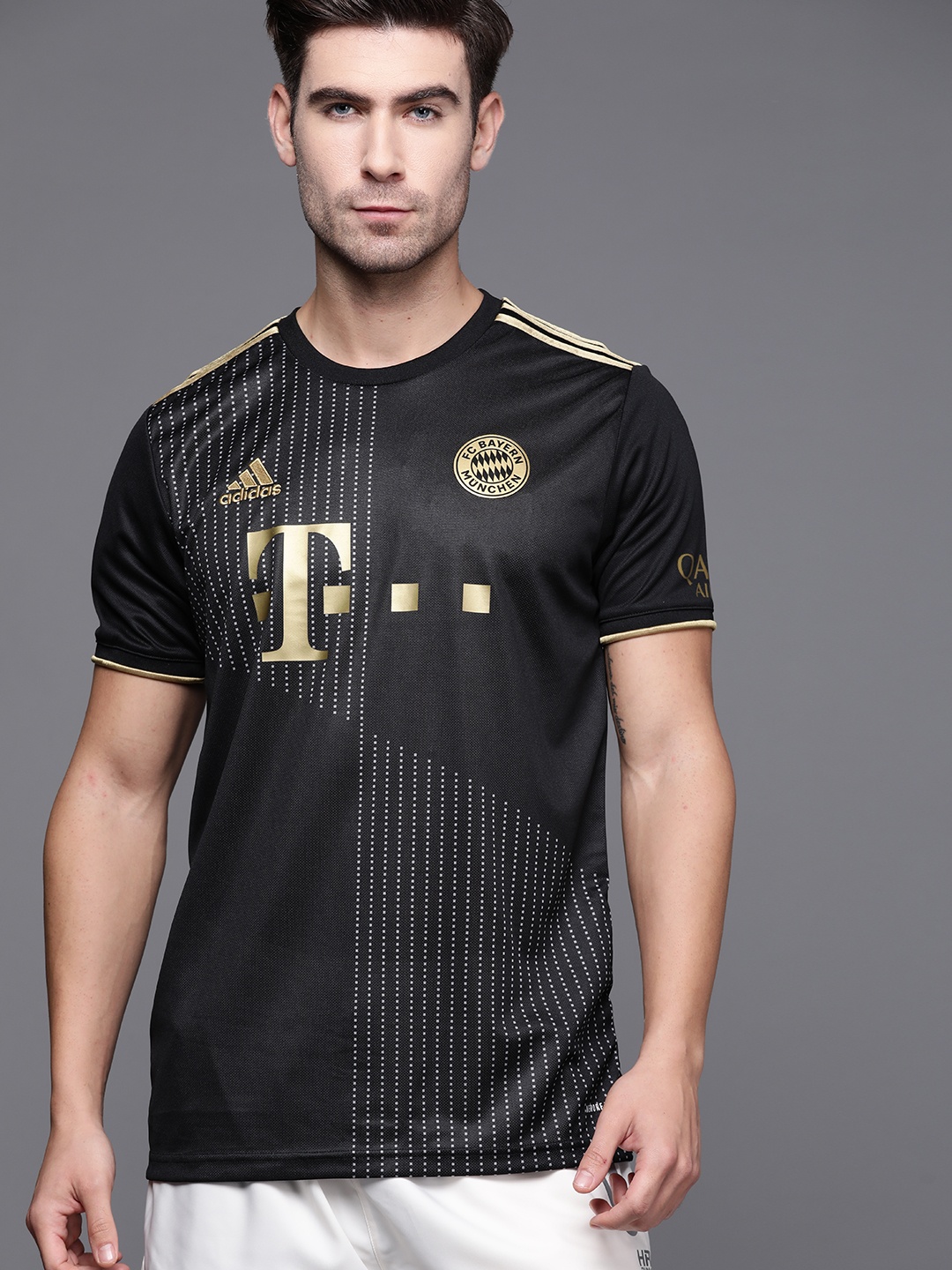 

ADIDAS Men Black FC Bayern 21/22 Away Jersey Football T-shirt