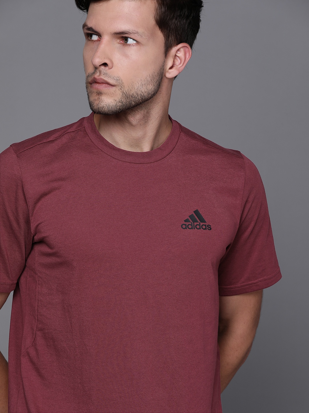 

ADIDAS Men Maroon Brand Logo Print Detail FR T-shirt