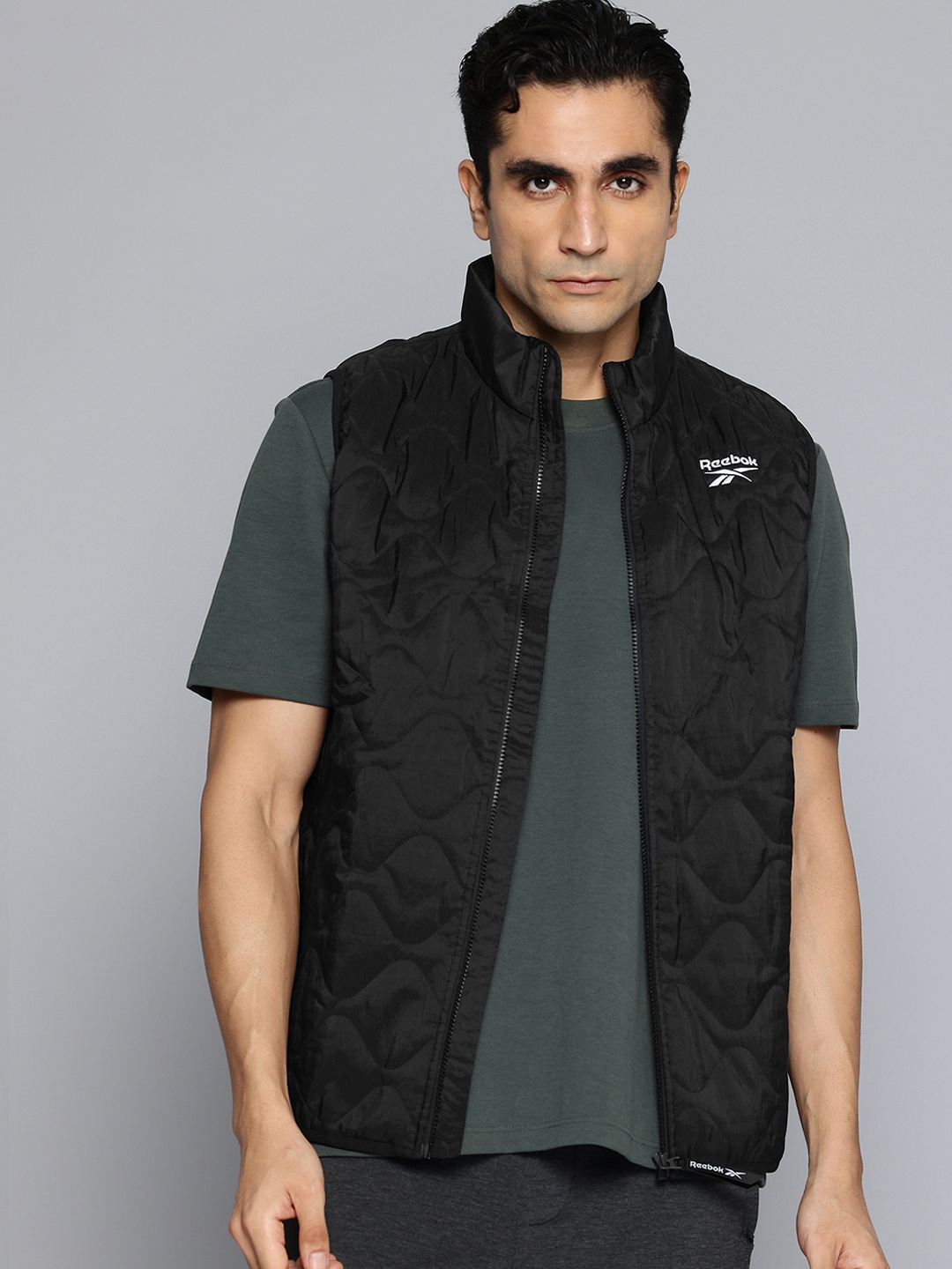 

Reebok Men Quilted Gillet Jacket, Black