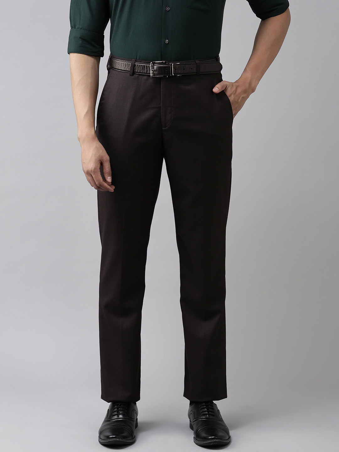 

Park Avenue Men Maroon Solid Smart Fit Formal Trousers