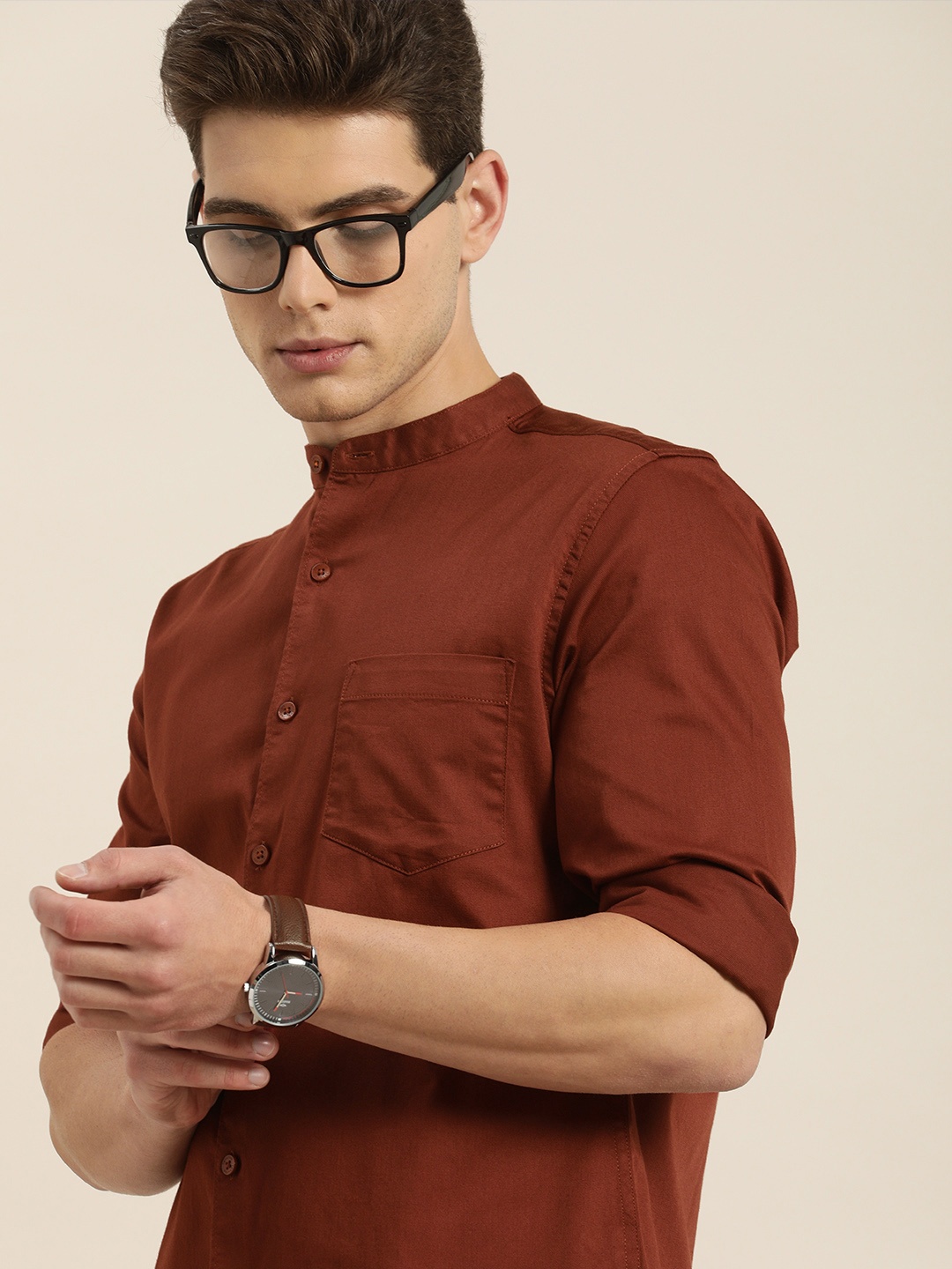 

INVICTUS Men Rust Opaque Pure Cotton Casual Shirt