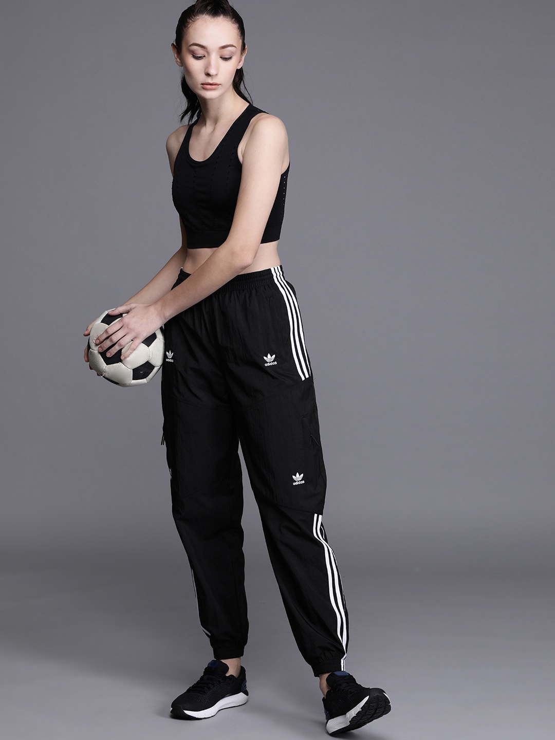 

ADIDAS Originals Women Black Solid Adicolor Classics Disrupted Icon Joggers