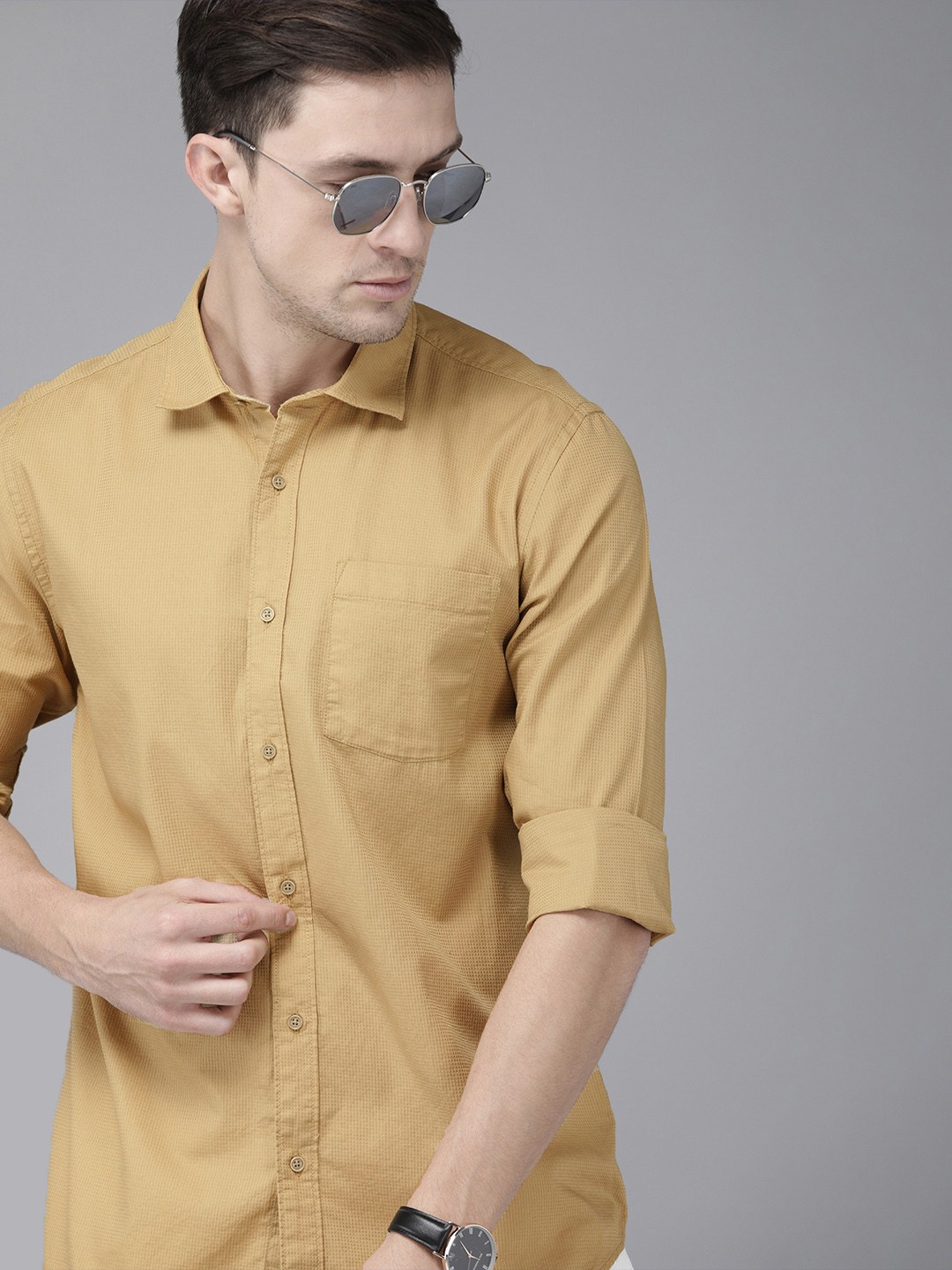 

Blackberrys Men Beige India Slim Fit Casual Shirt