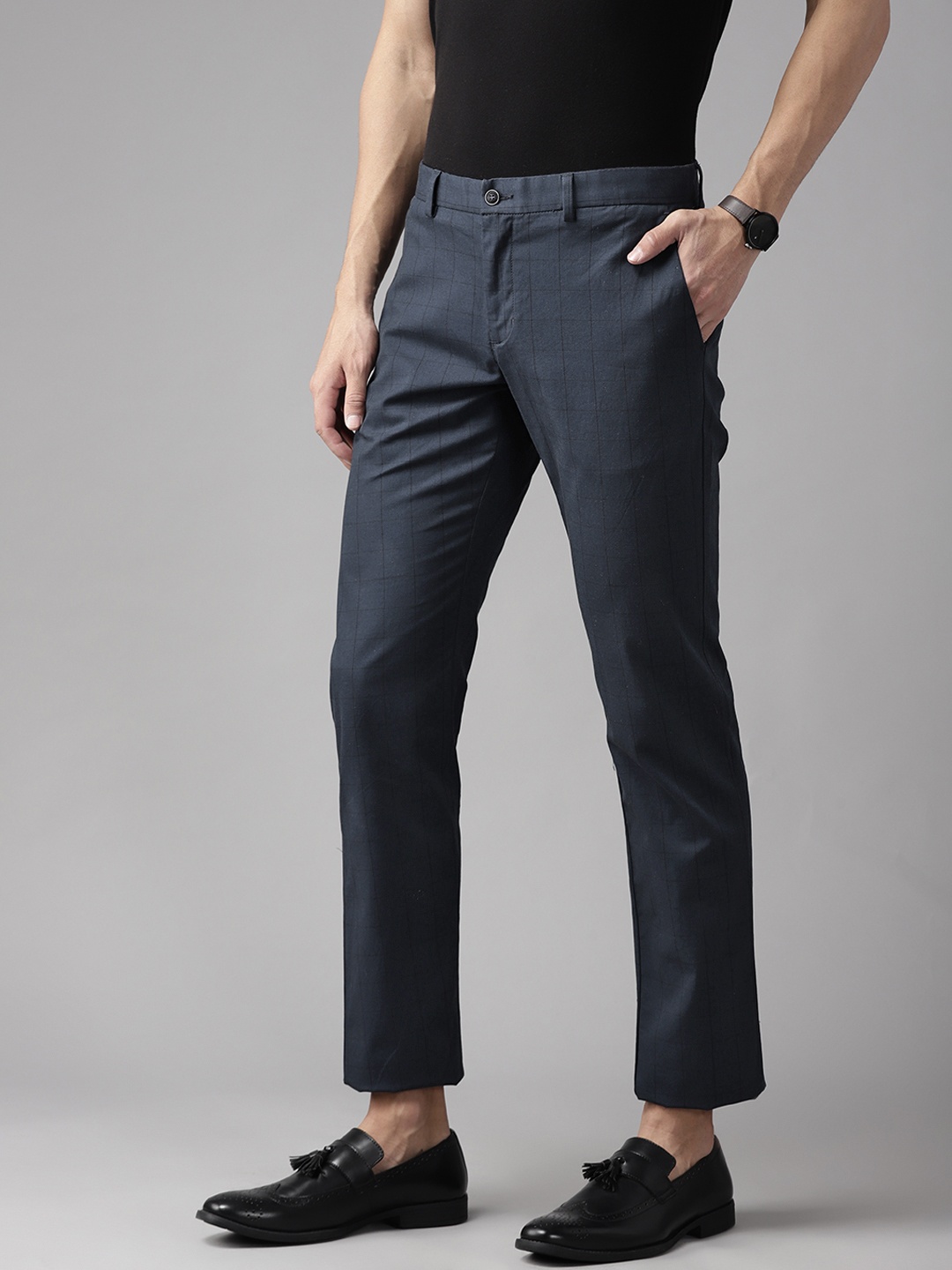 

Blackberrys Men Navy Checked B-95 Slim Fit Smart Casual Trousers, Navy blue