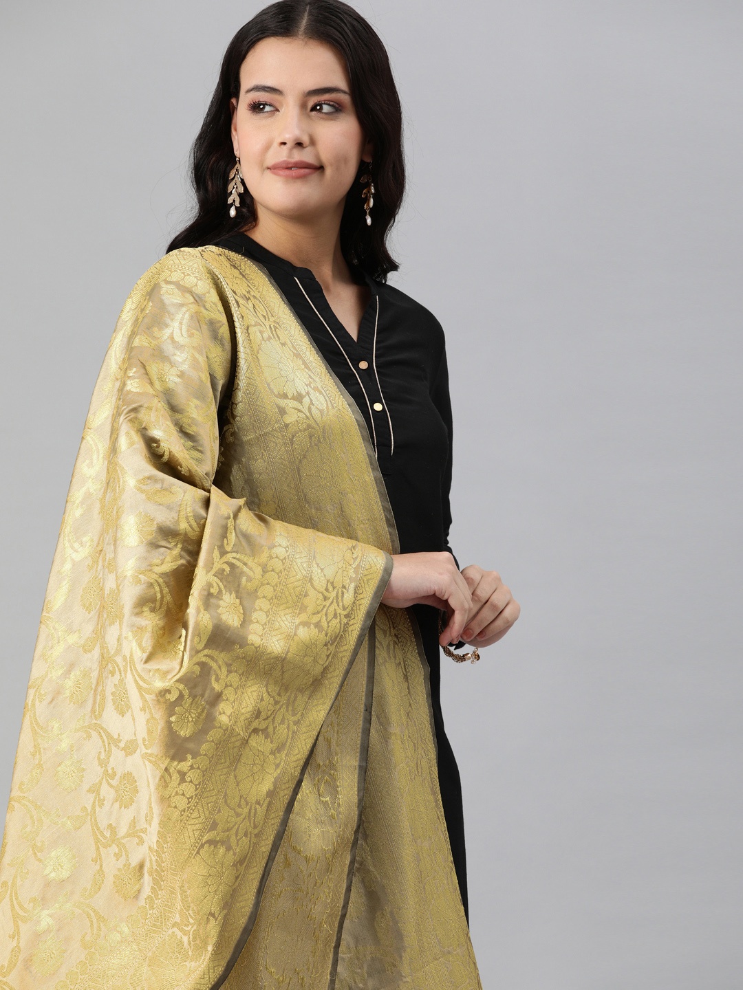 

swatika Gold-Toned Ethnic Motifs Woven Design Banarasi Dupatta with Zari