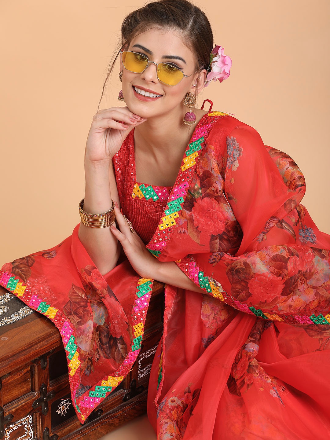 

Sangria Red & Pink Floral Mirror Work Organza Saree
