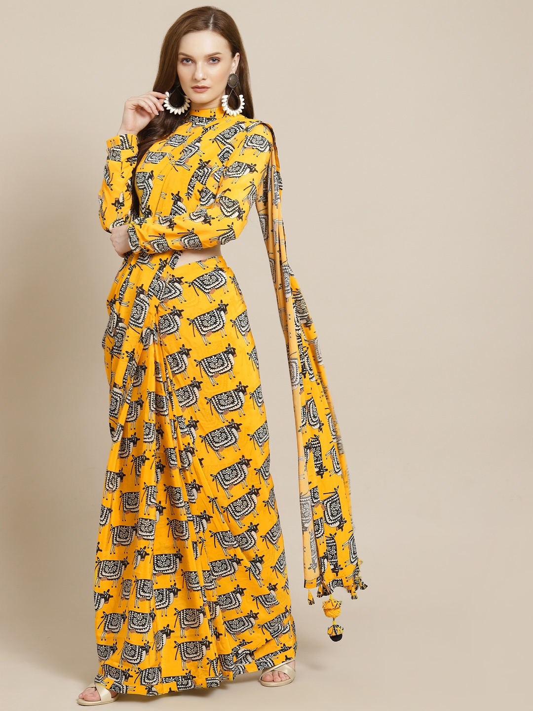 

Masaba Yellow & Black Ethnic Motifs Pure Crepe Designer Saree