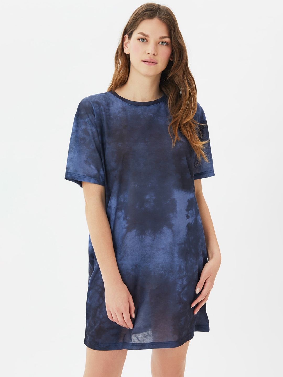 

Trendyol Navy Blue Black Tie and Dye T-shirt Dress