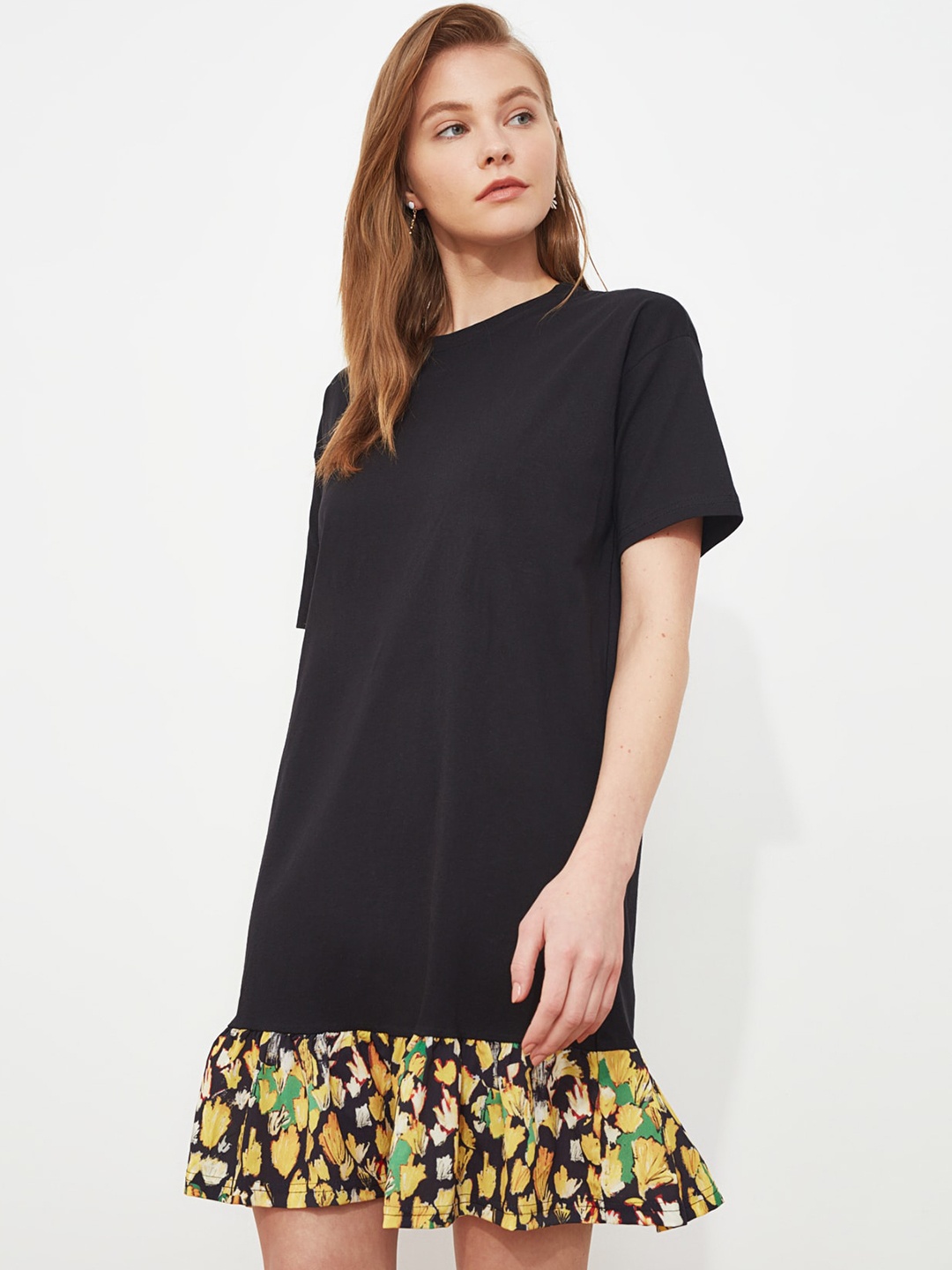 

Trendyol Black Solid Gathered Flounce Hem Cotton T-shirt Dress