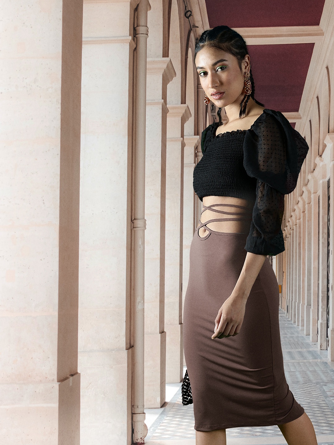 

Trendyol Women Taupe Solid Pencil Midi Skirt