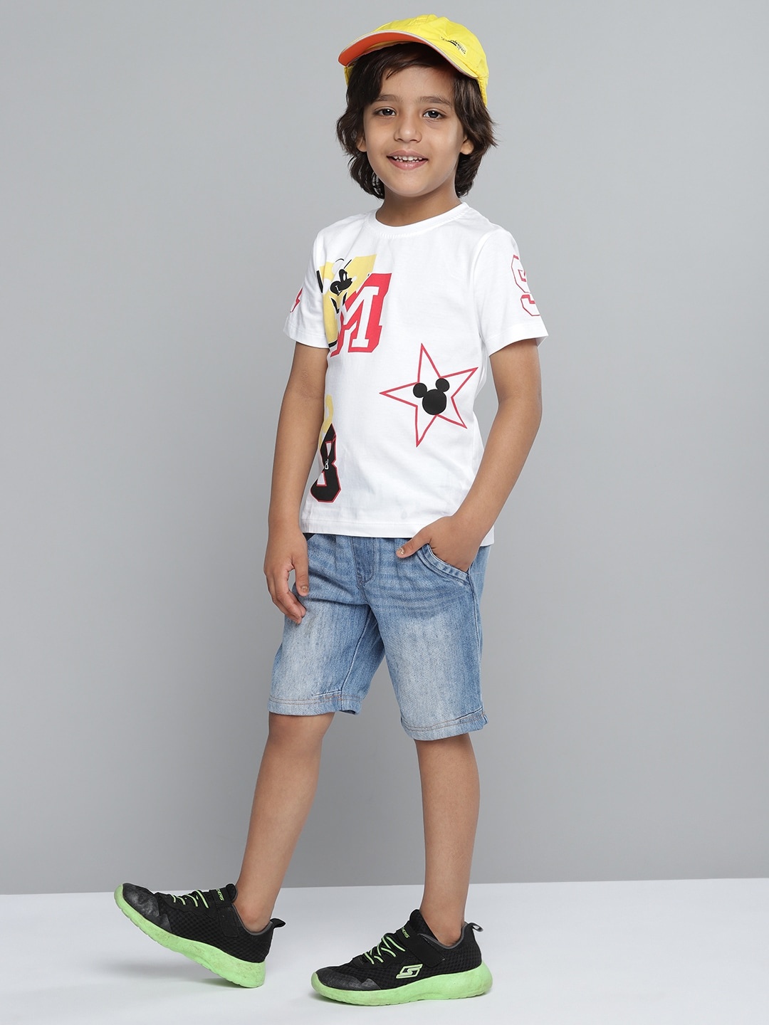 

YK Disney Boys White Red Mickey Mouse Printed Pure Cotton T-shirt