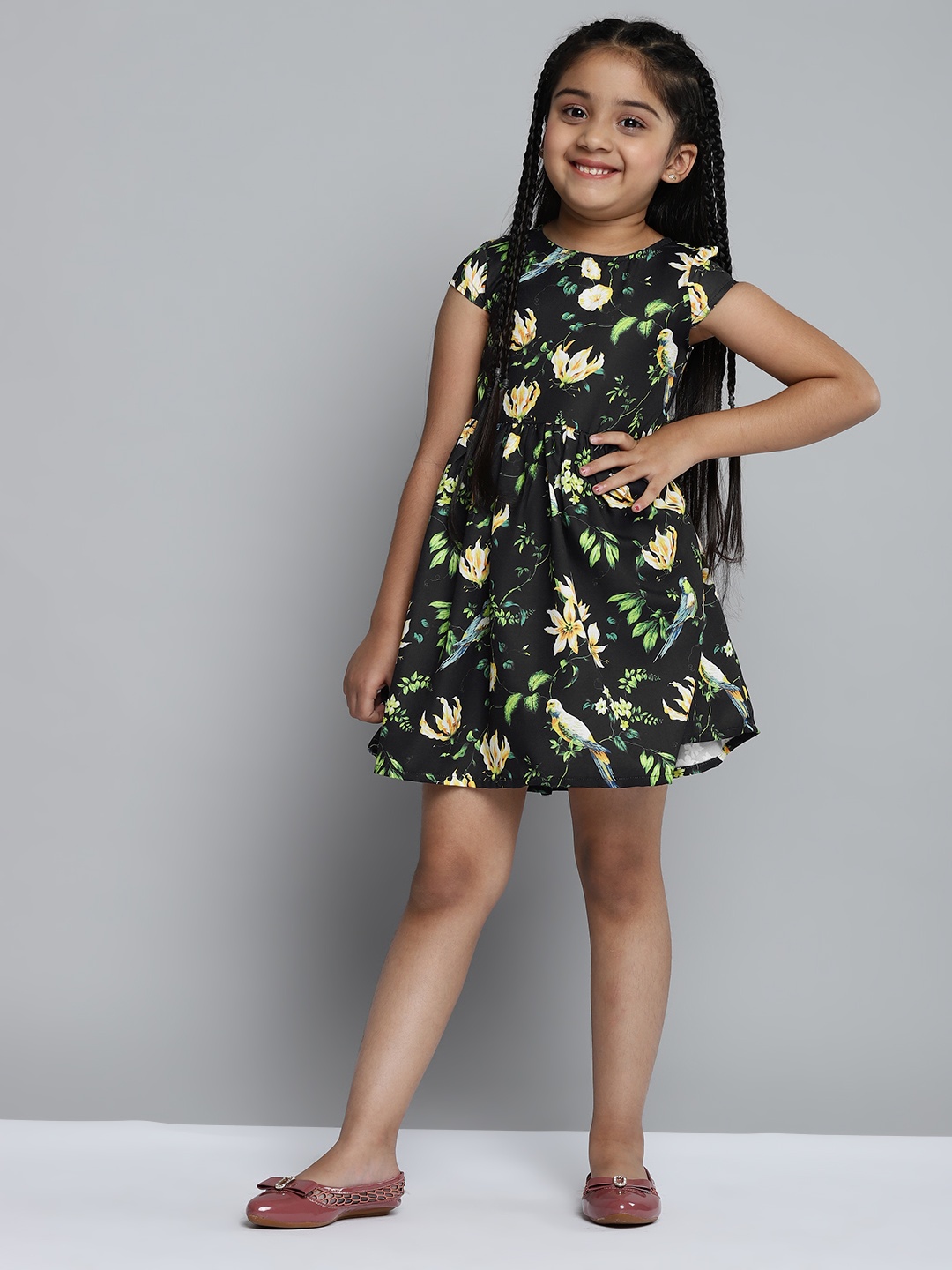 

YK Girls Black Printed Fit & Flare Dress