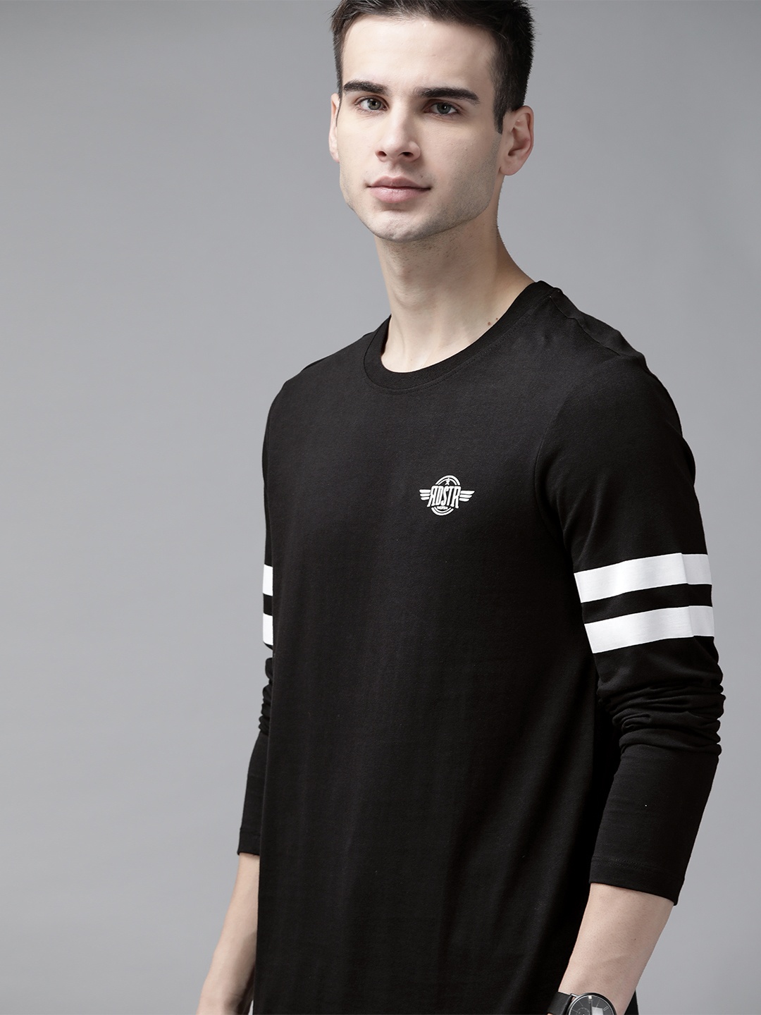 

Roadster Men Black Solid Pure Cotton T-shirt