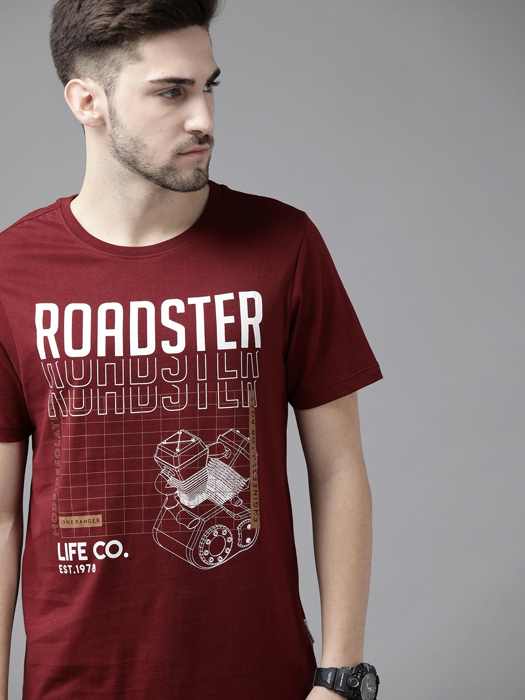 

Roadster Men Maroon Pure Cotton Brand Logo Print Pure Cotton T-shirt
