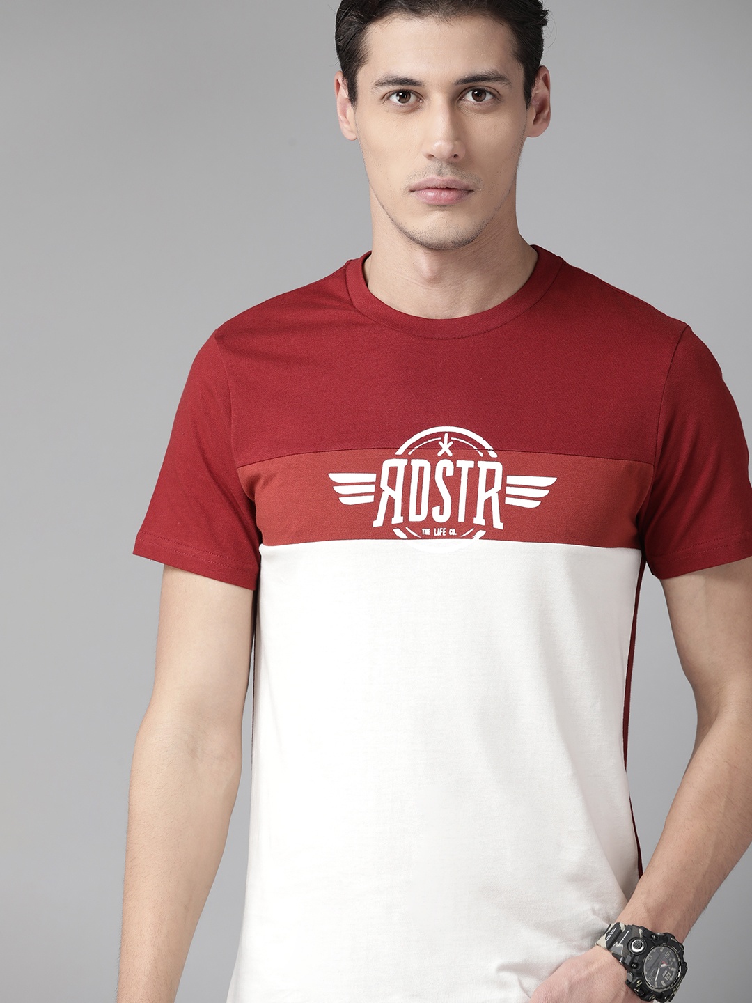 

Roadster Men Red & White Brand Logo Colourblocked Pure Cotton T-shirt