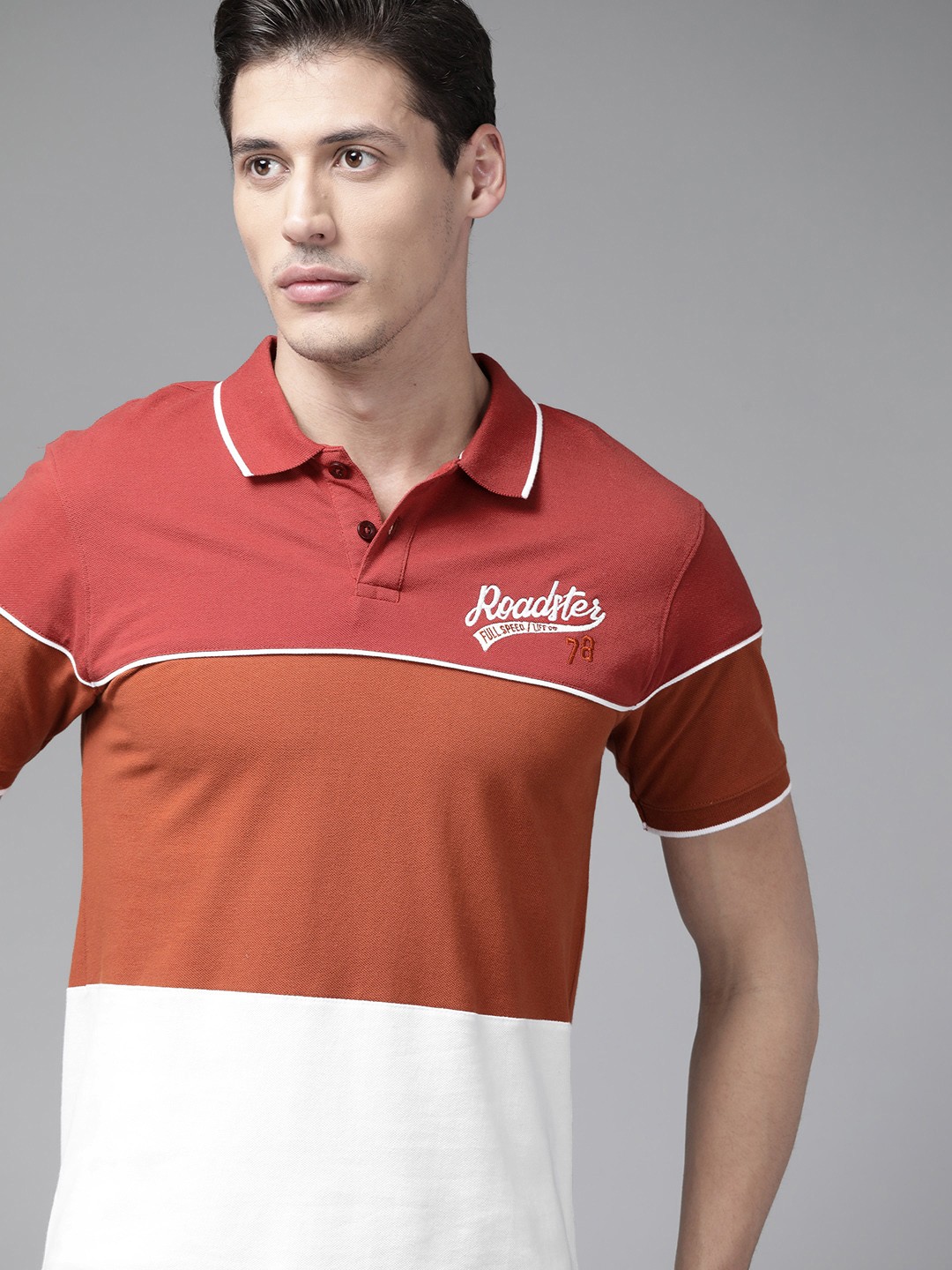 

Roadster Men Rust & White Brown Brand Logo Colourblocked Polo Collar Pure Cotton T-shirt