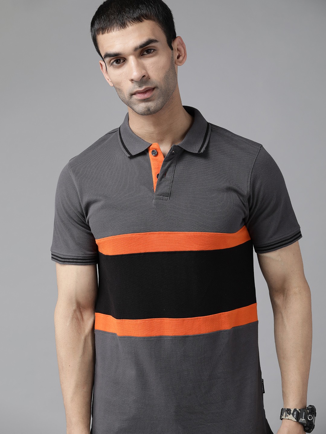 

Roadster Men Charcoal & Orange Pure Cotton Colourblocked Polo Collar T-shirt
