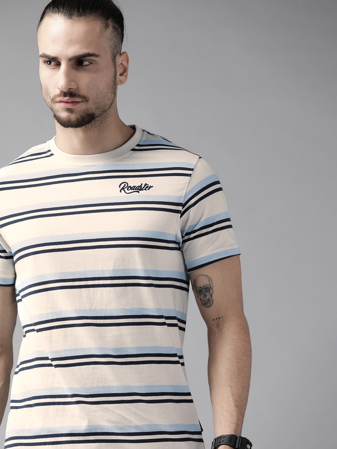 

Roadster Men Off-White & Blue Cotton Striped T-shirt