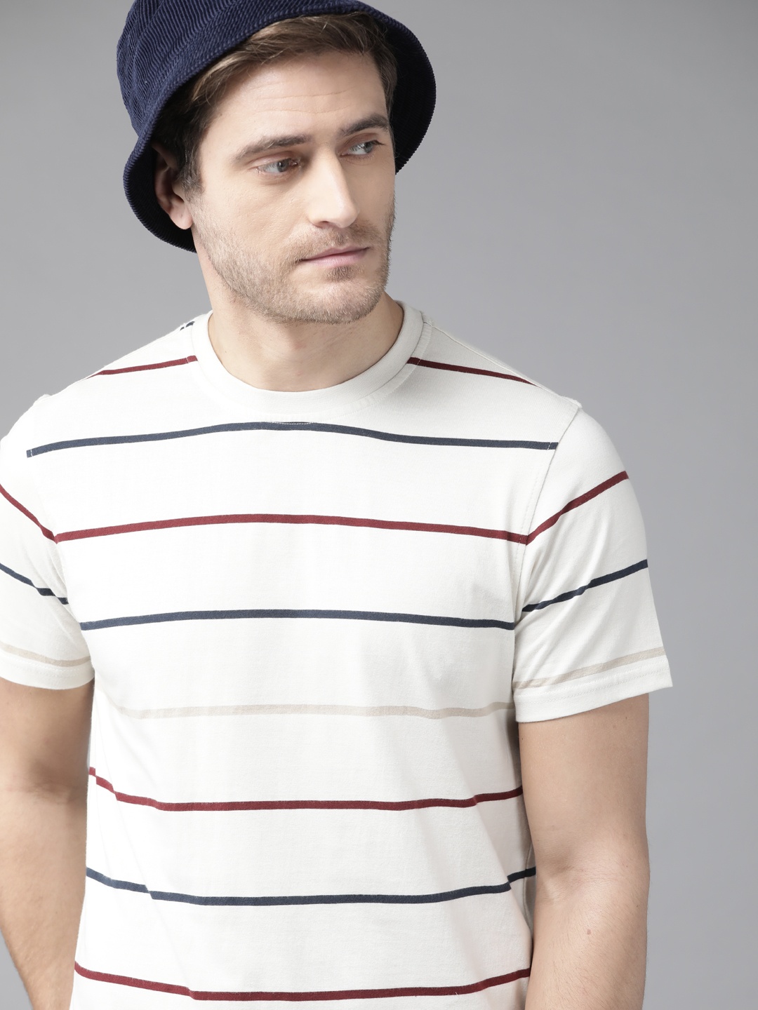

Roadster Men Off White Striped Pure Cotton T-shirt
