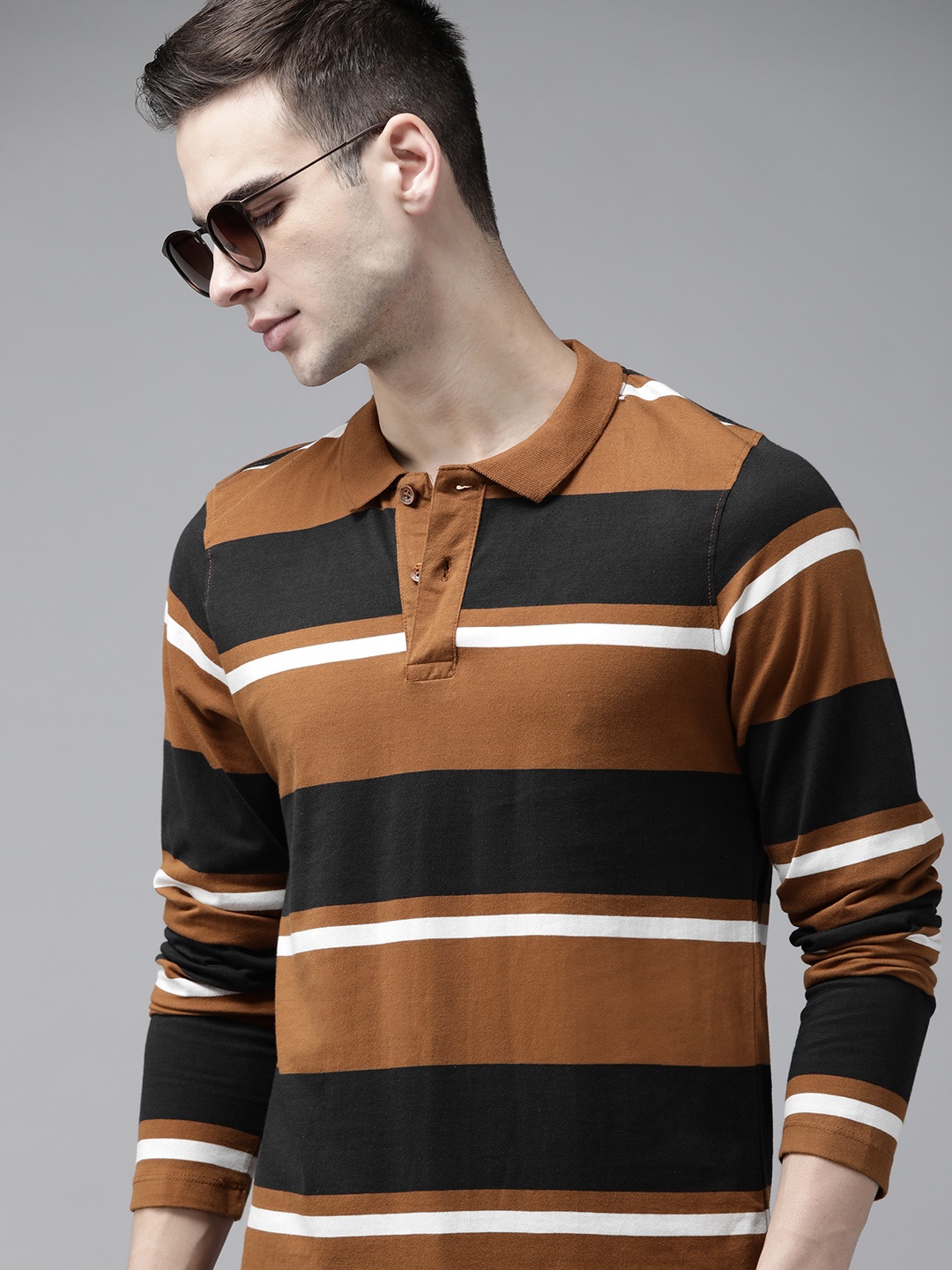 

Roadster Men Black Brown Striped Pure Cotton Polo Collar Pure Cotton T-shirt