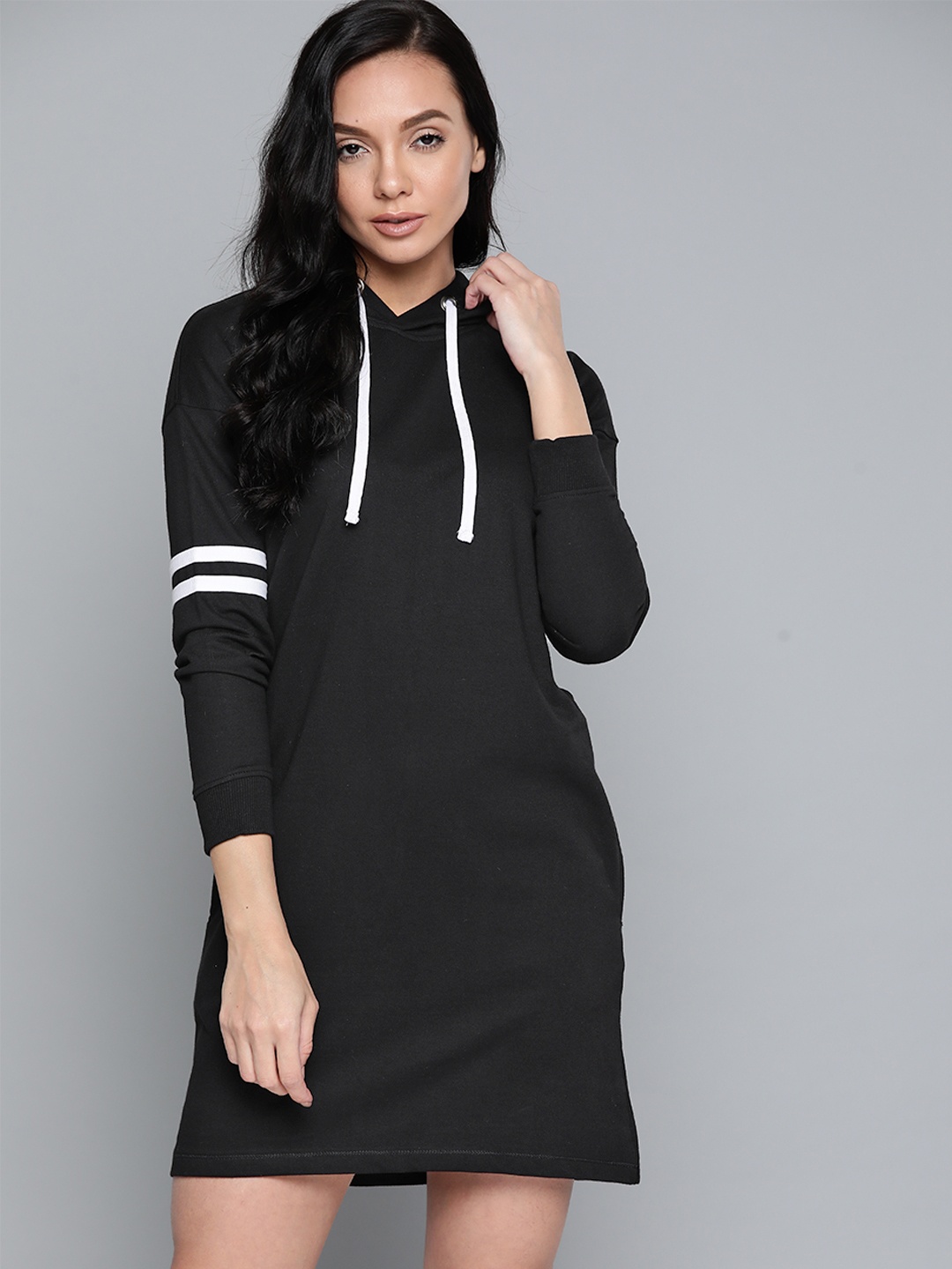 

Harvard Black Solid Hooded Sweatshirt Dress