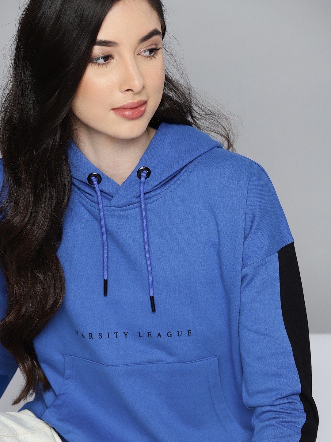 

Harvard Women Blue Solid Hooded Sweatshirt