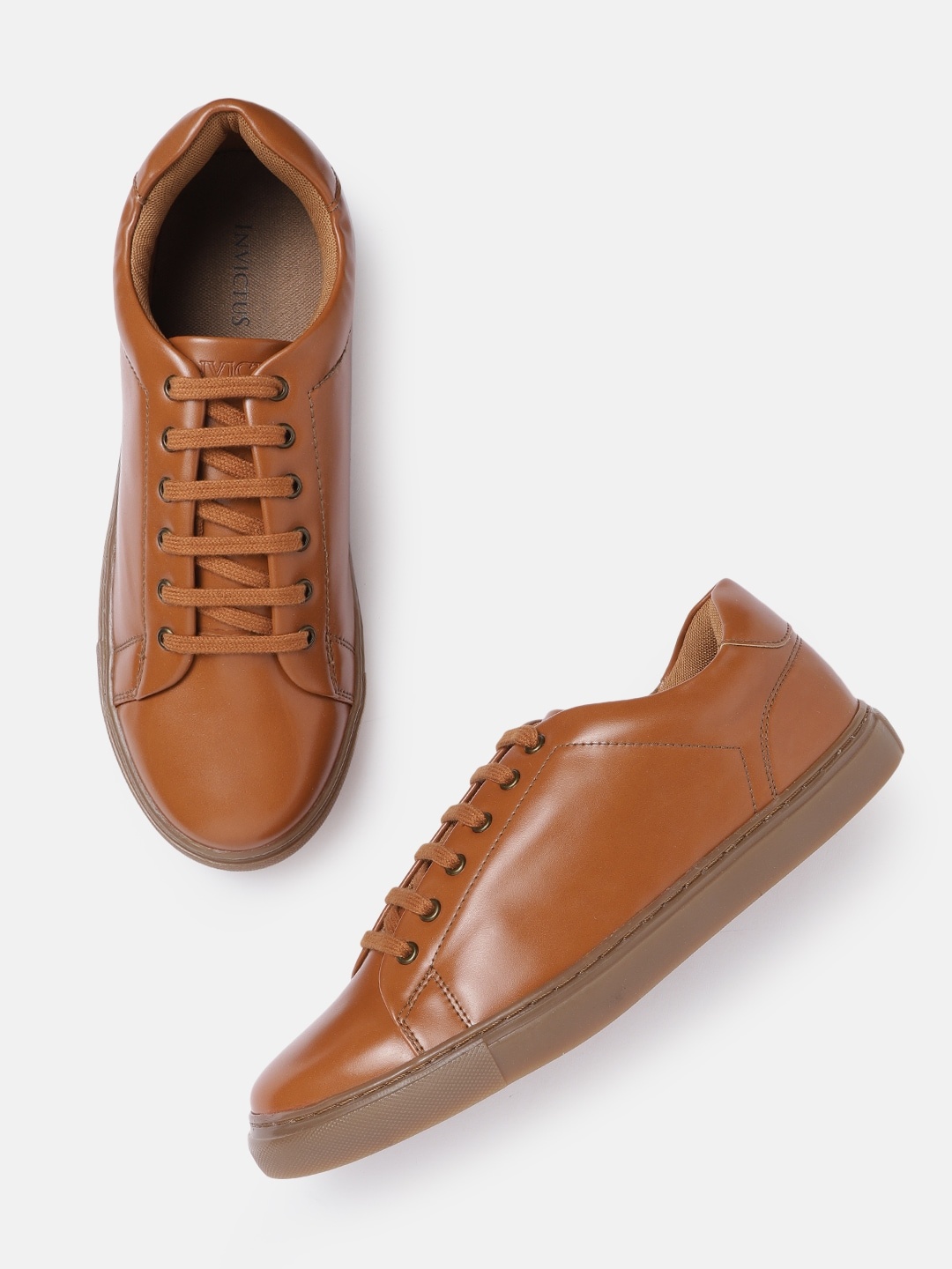 

INVICTUS Men Tan Brown Solid Sneakers