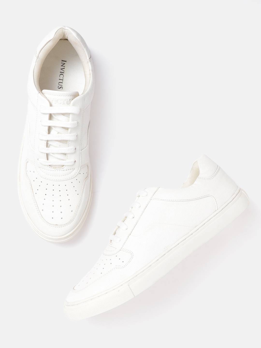

INVICTUS Men White Perforated Sneakers