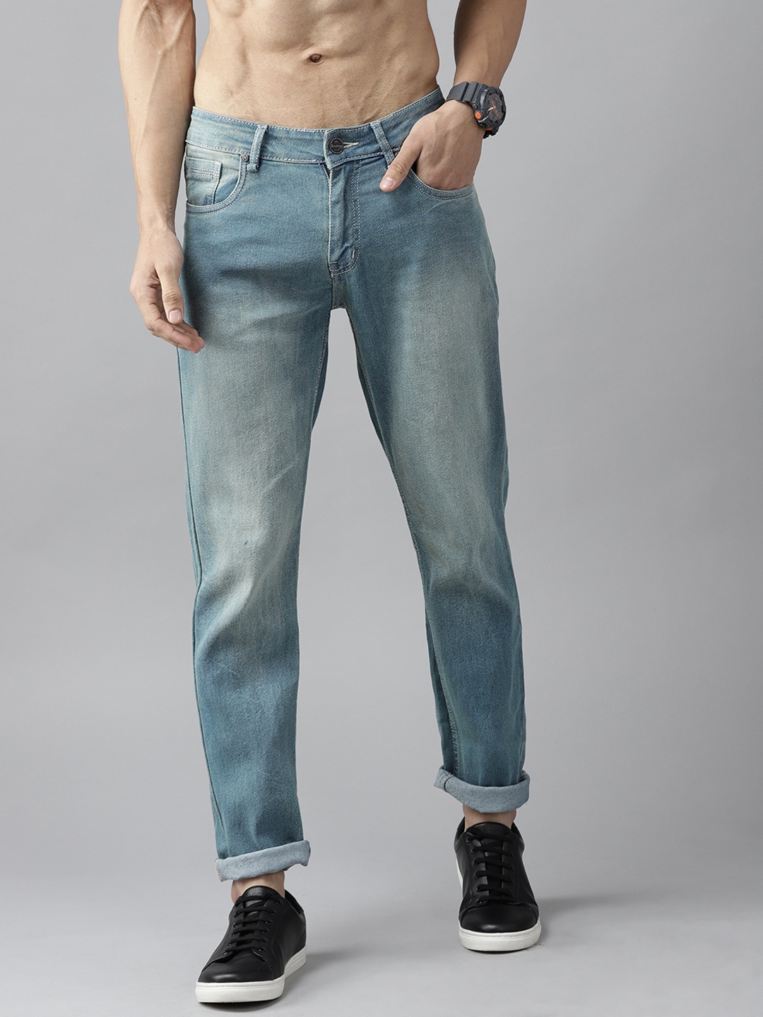 

Roadster Men Blue Skinny Fit Solid Light Fade Mid-Rise Stretchable Jeans
