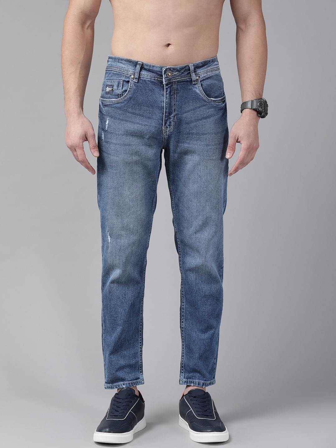 

Roadster Men Navy Blue Carrot Fit Light Fade Stretchable Jeans
