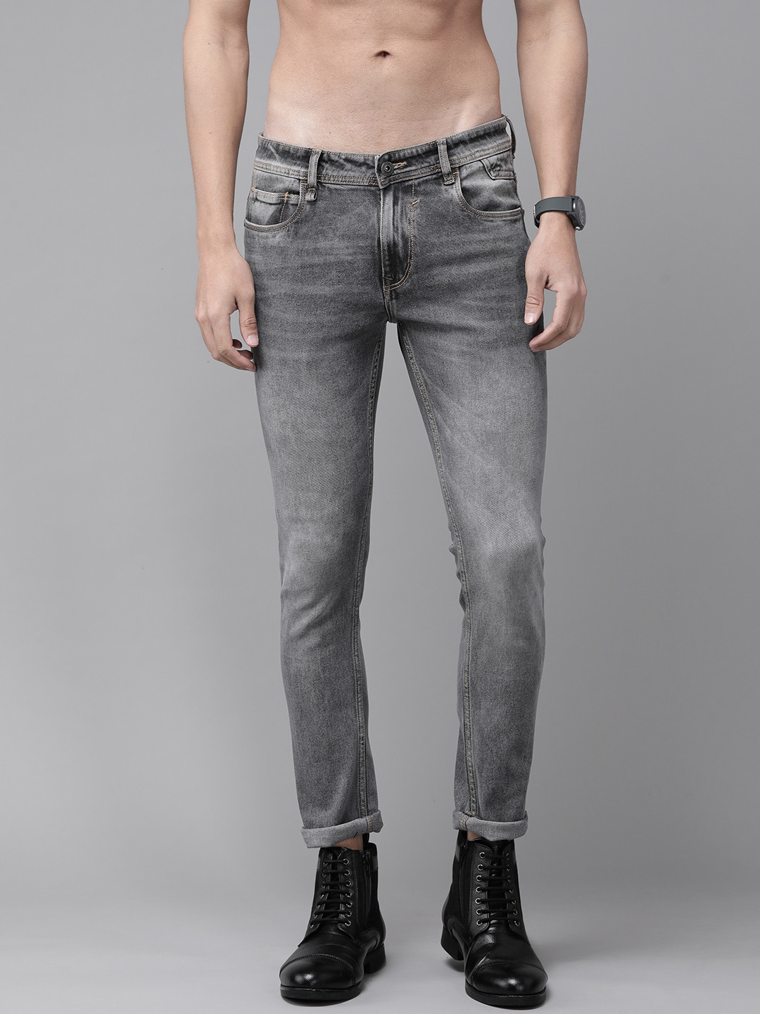 

Roadster Men Charcoal Grey Skinny Fit Low-Rise Light Fade Jeans