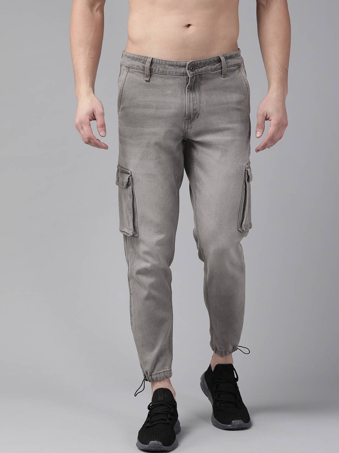 

Roadster Men Grey Skinny Fit Light Fade Stretchable Jeans