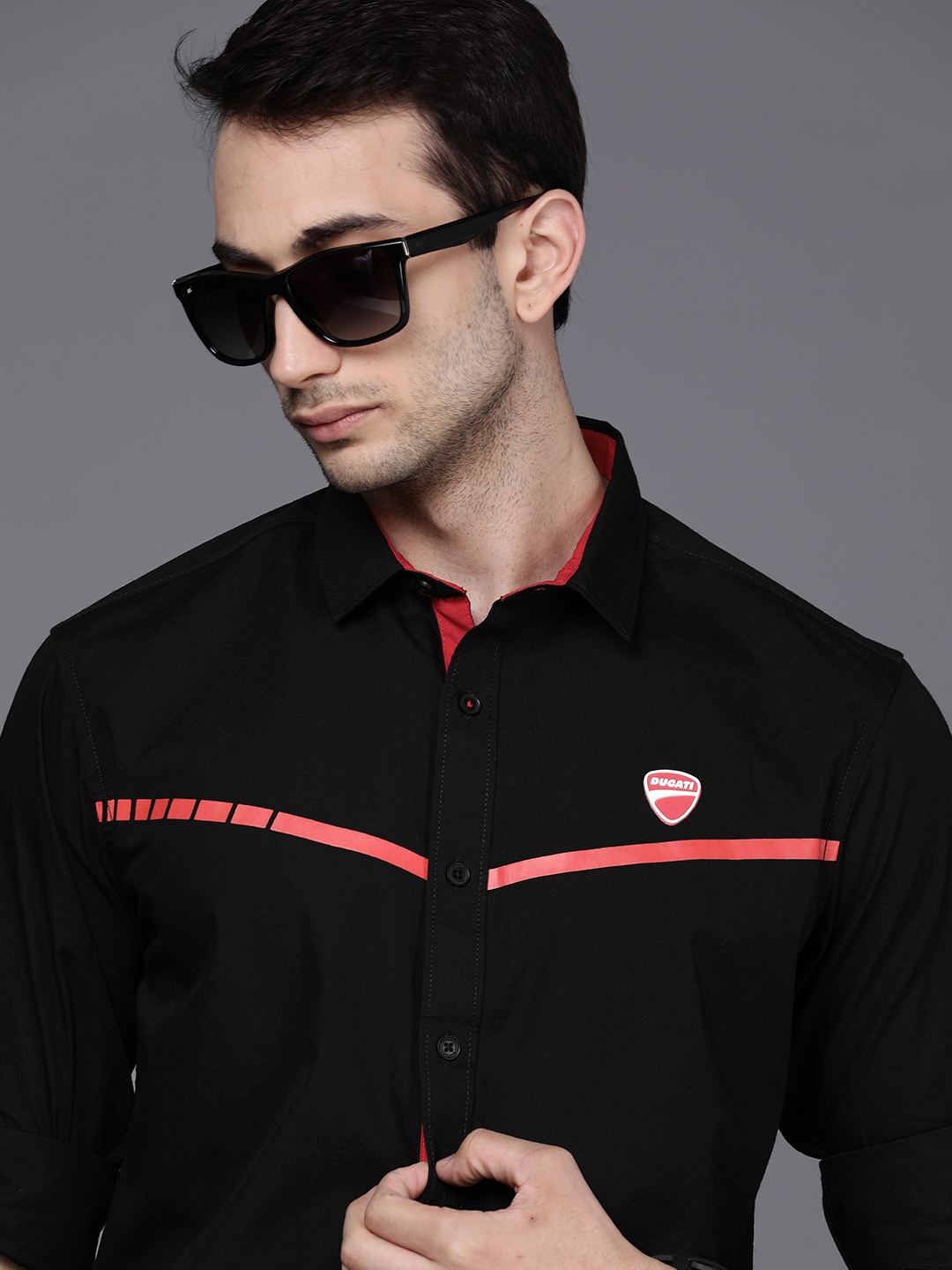 

Ducati Men Black Striped Detail Opaque Pure Cotton Casual Shirt