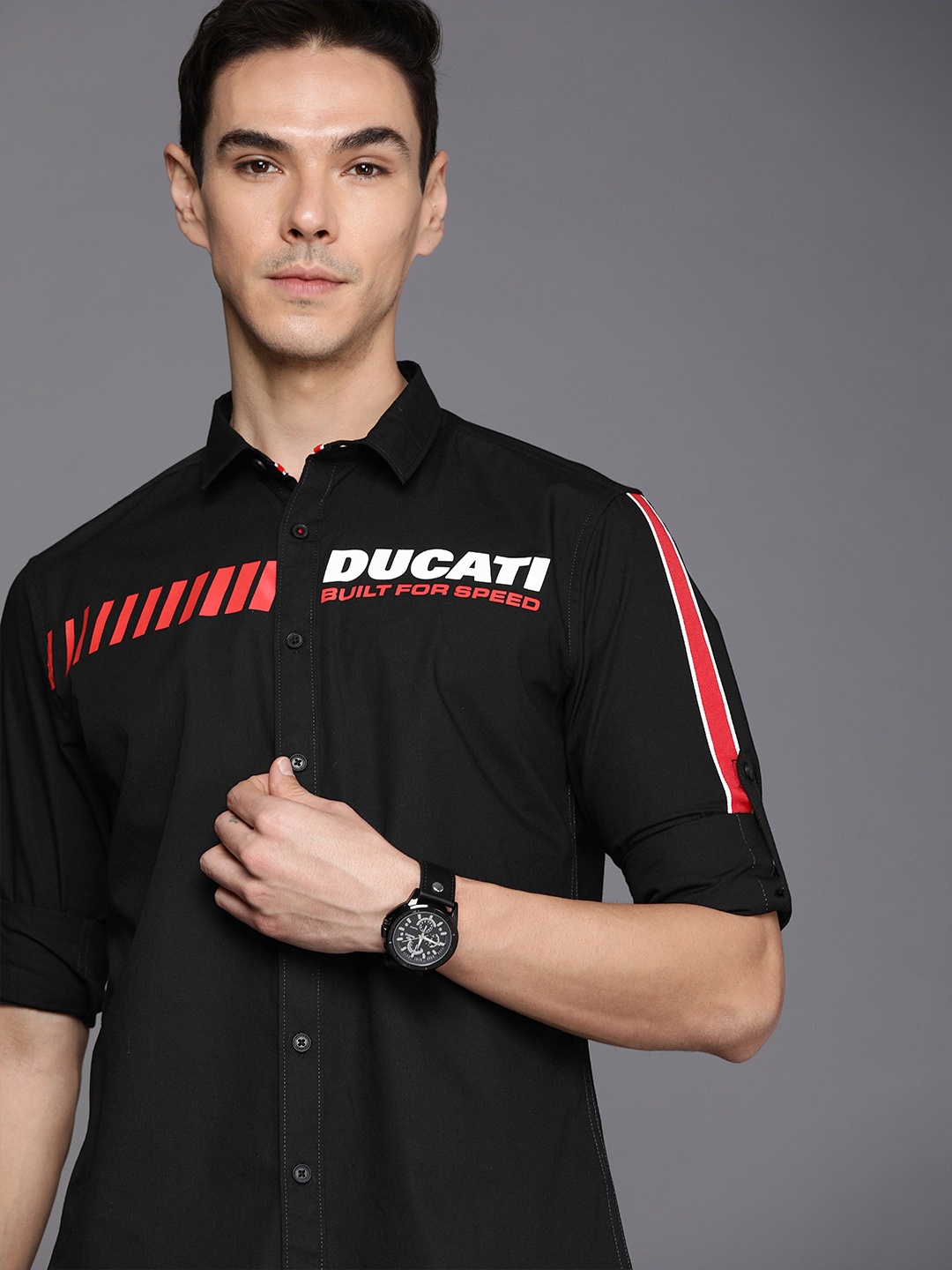 

Ducati Men Black & White Printed Casual Shirt