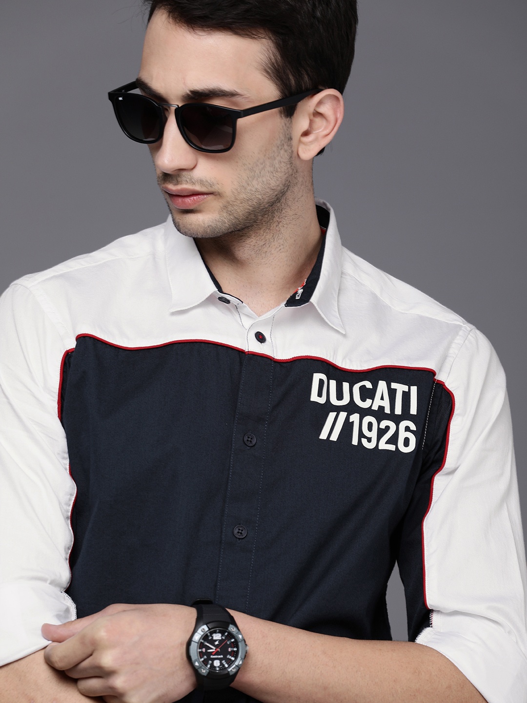 

Ducati Men White & Navy Blue Colourblocked Casual Shirt
