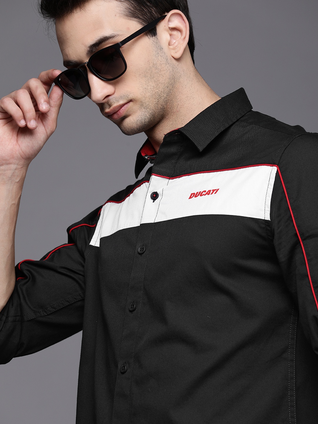 

Ducati Men Black & White Opaque Colourblocked Casual Shirt with Brand Logo Print