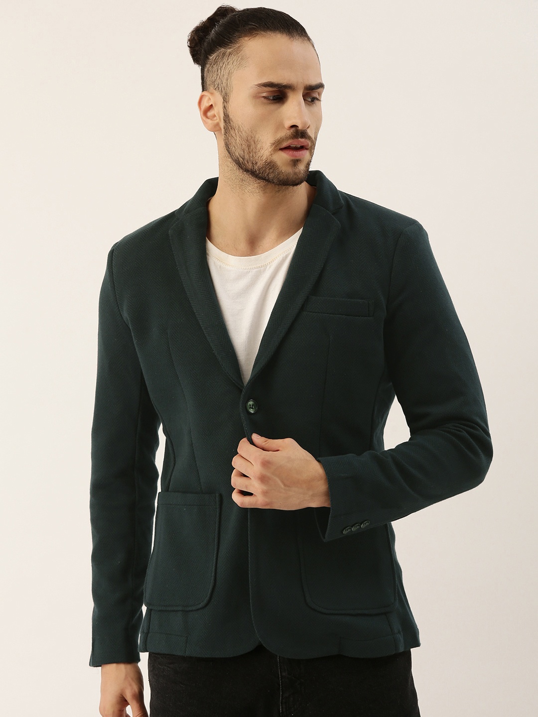 

Campus Sutra Men Green Solid Single-Breasted Casual Blazer