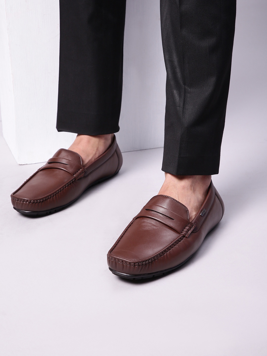 

Liberty Men Brown Driving Shoes
