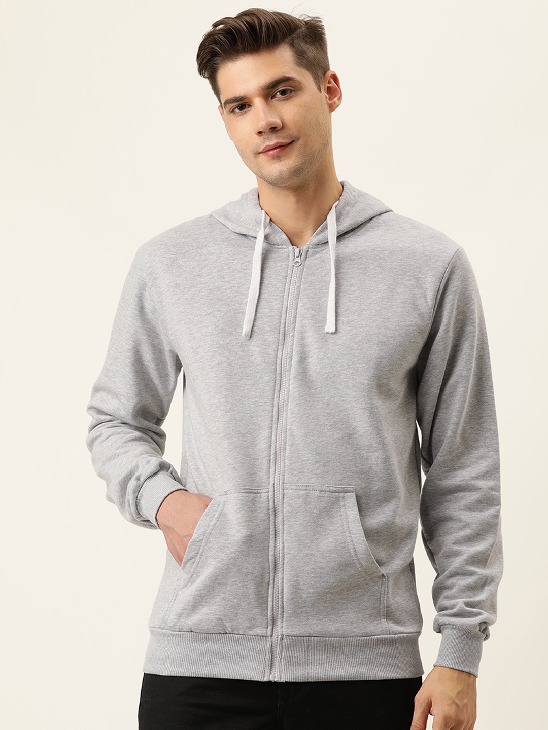 

Campus Sutra Men Grey Solid Hooded Sweatshirt