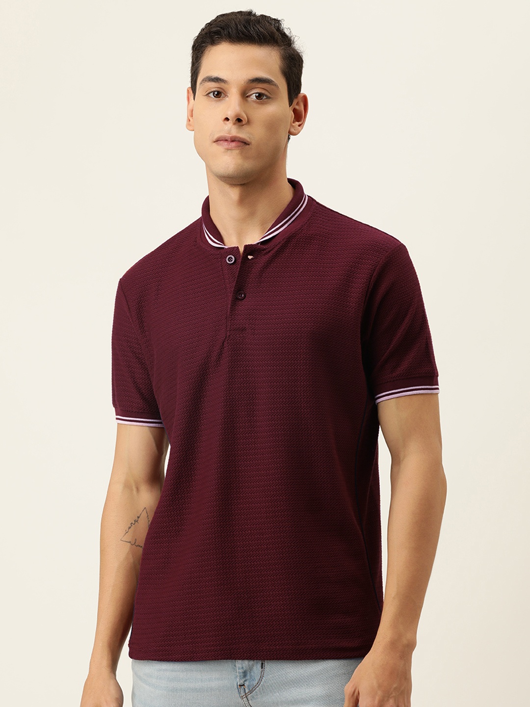 

Campus Sutra Men Maroon Self Design Polo Collar T-shirt