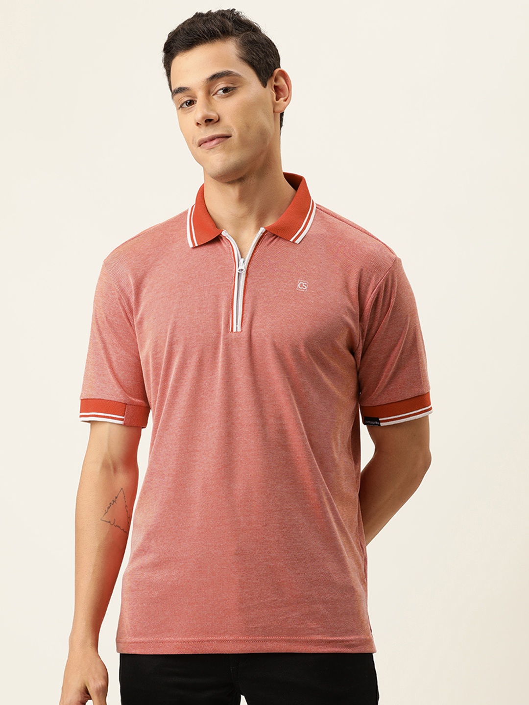 

Campus Sutra Men Orange Zipper Polo Collar T-shirt