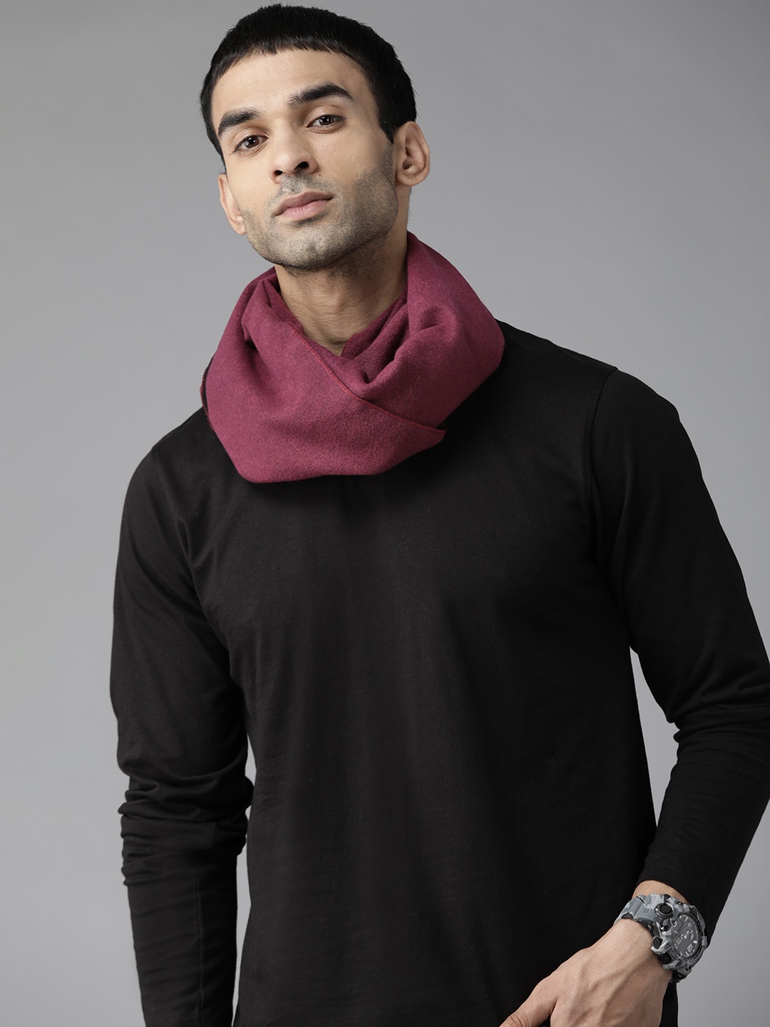 

Roadster Men Burgundy Muffler
