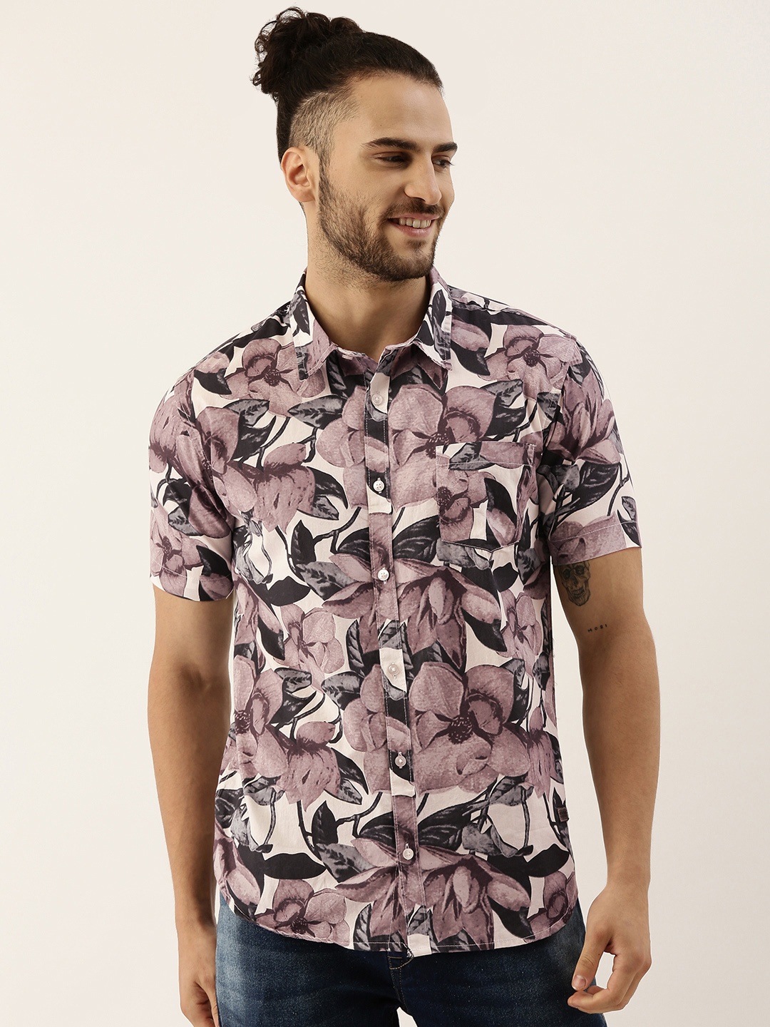 

Campus Sutra Men Brown & Off-White Floral Print Cotton Casual Shirt