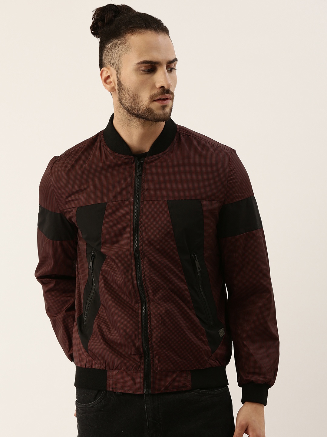 

Campus Sutra Men Red & Black Checked Windcheater Outdoor Biker Jacket