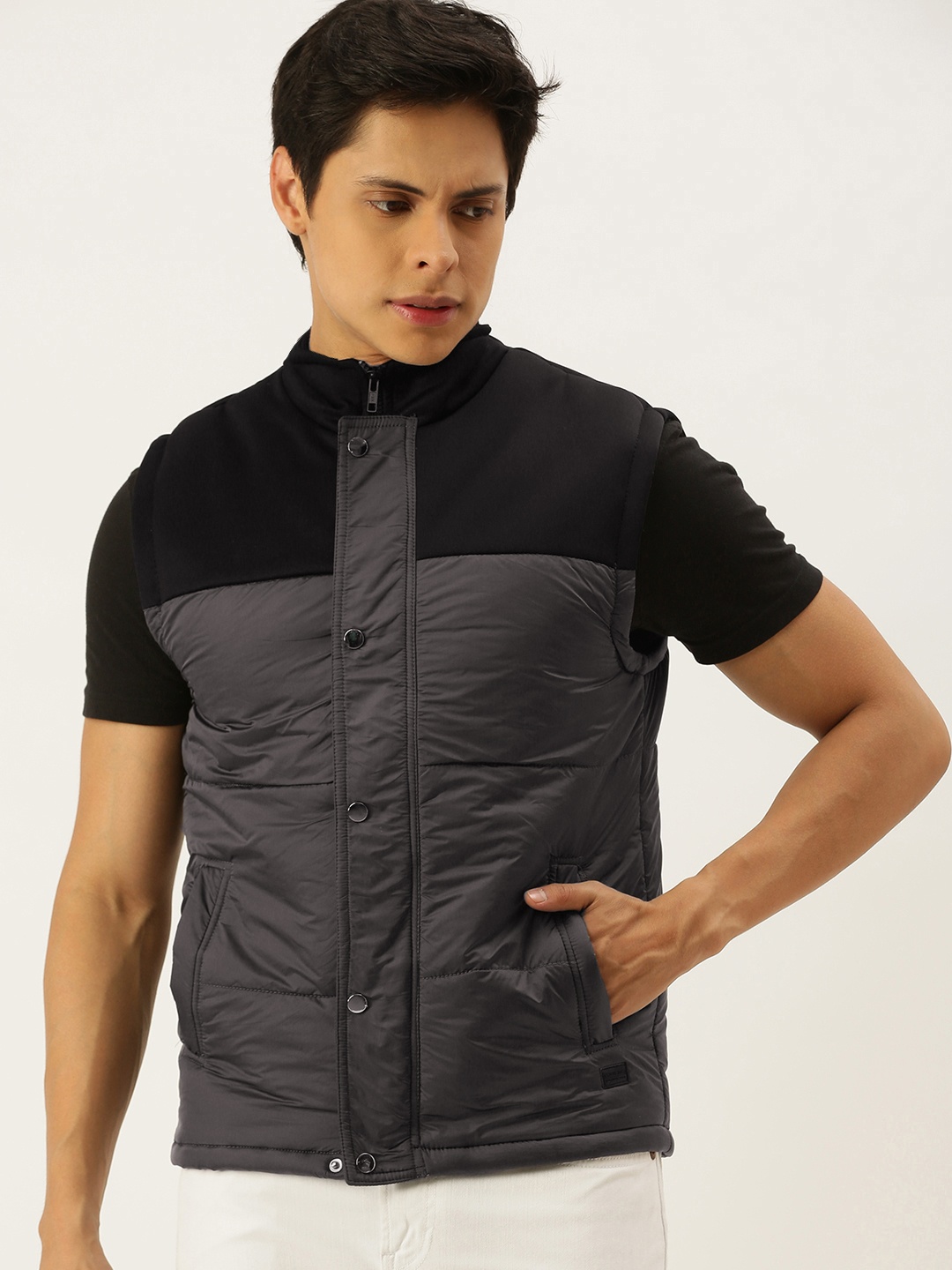 

Campus Sutra Men Charcoal & Black Colourblocked Windcheater Outdoor Bomber Jacket