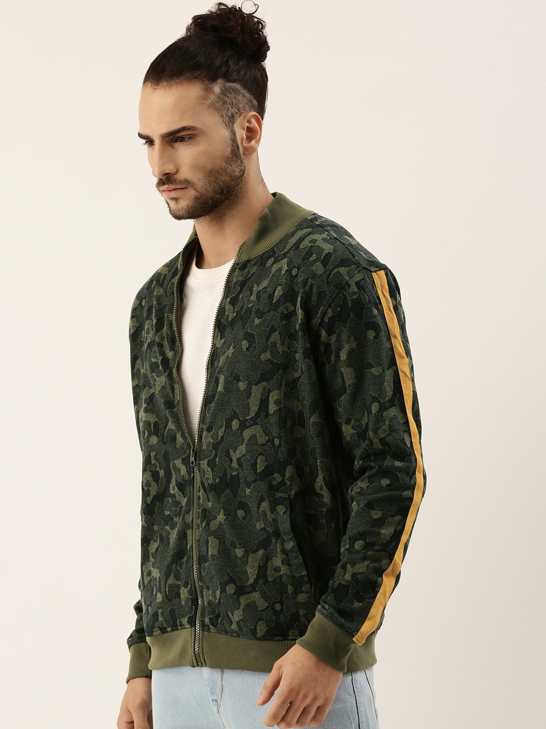 

Campus Sutra Men Olive & Green Windcheater Biker Jacket