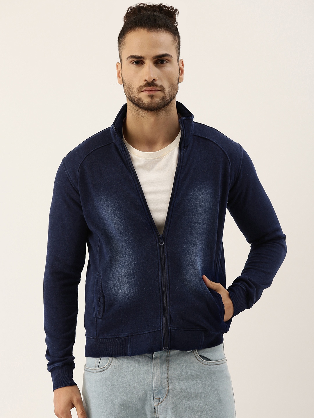 

Campus Sutra Men Blue Solid Windcheater Denim Jacket