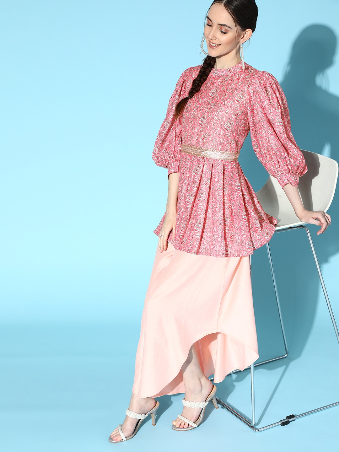 

Varanga Ethnic Motifs Cotton Blend Kurta Set, Pink