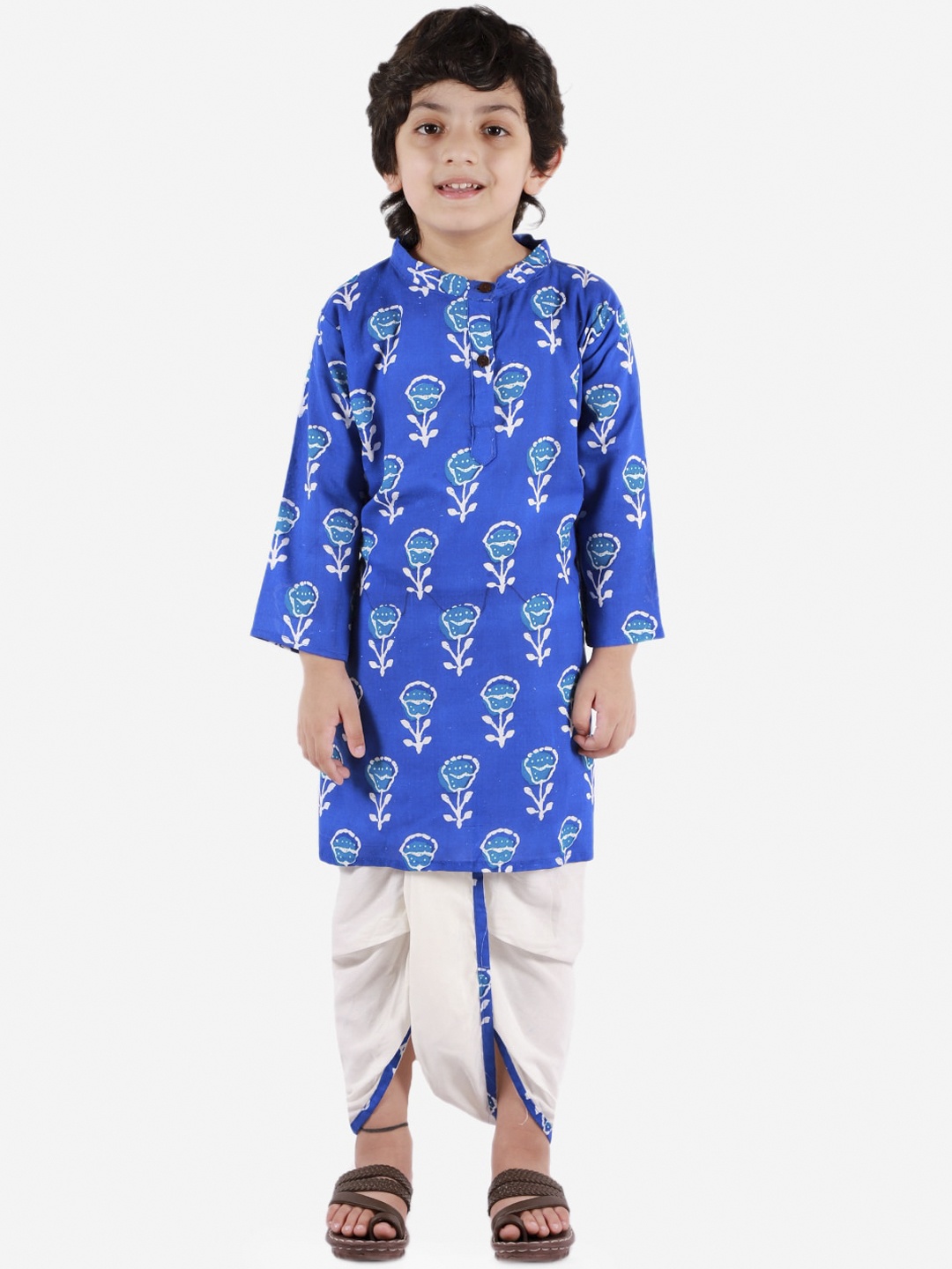 

Chipbeys Boys Blue Floral Printed Pure Cotton Kurta Set