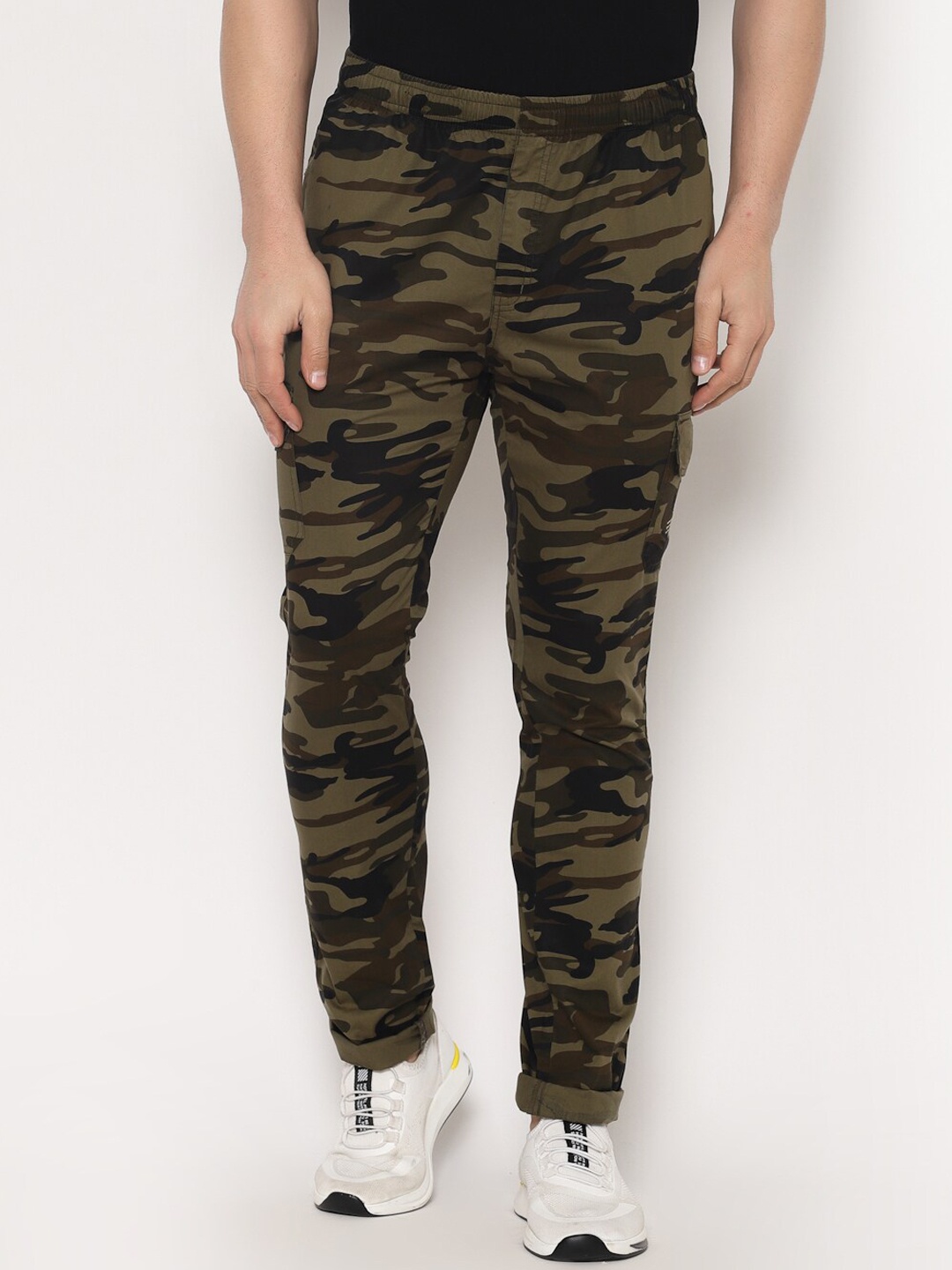 

SAPPER Men Multicoloured Camouflage Printed Slim Fit Cargos Trousers, Multi